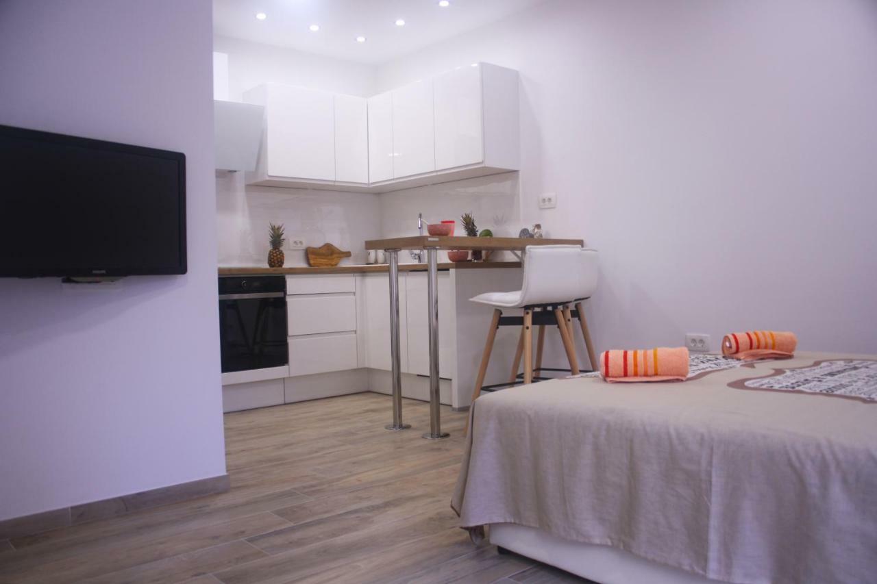 M-Dream, In Heart Of Split Apartment ภายนอก รูปภาพ